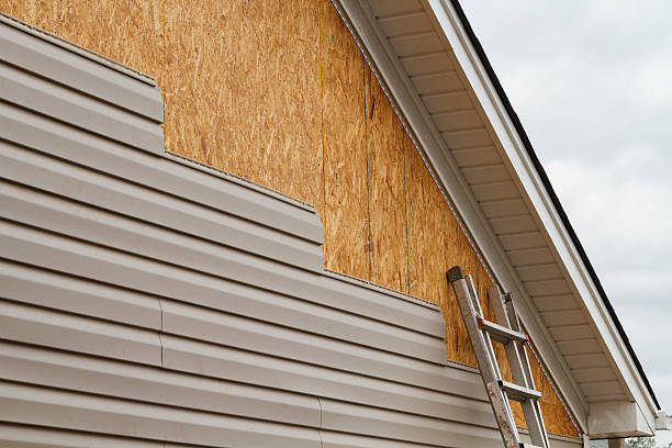 24/7 Emergency Storm Damage Siding Repair experts in Conshohocken, PA